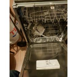 Integrated dishwasher