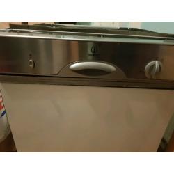 Integrated dishwasher
