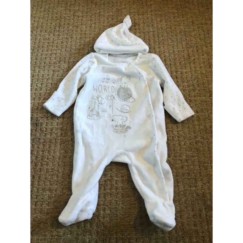 Baby clothes 0-3 unisex bundle