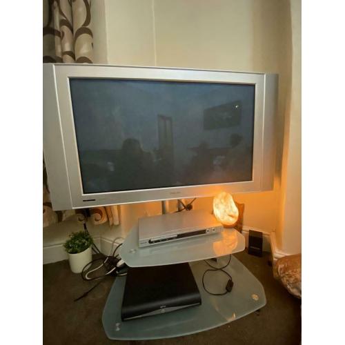 Philips 43 inch tv with stand