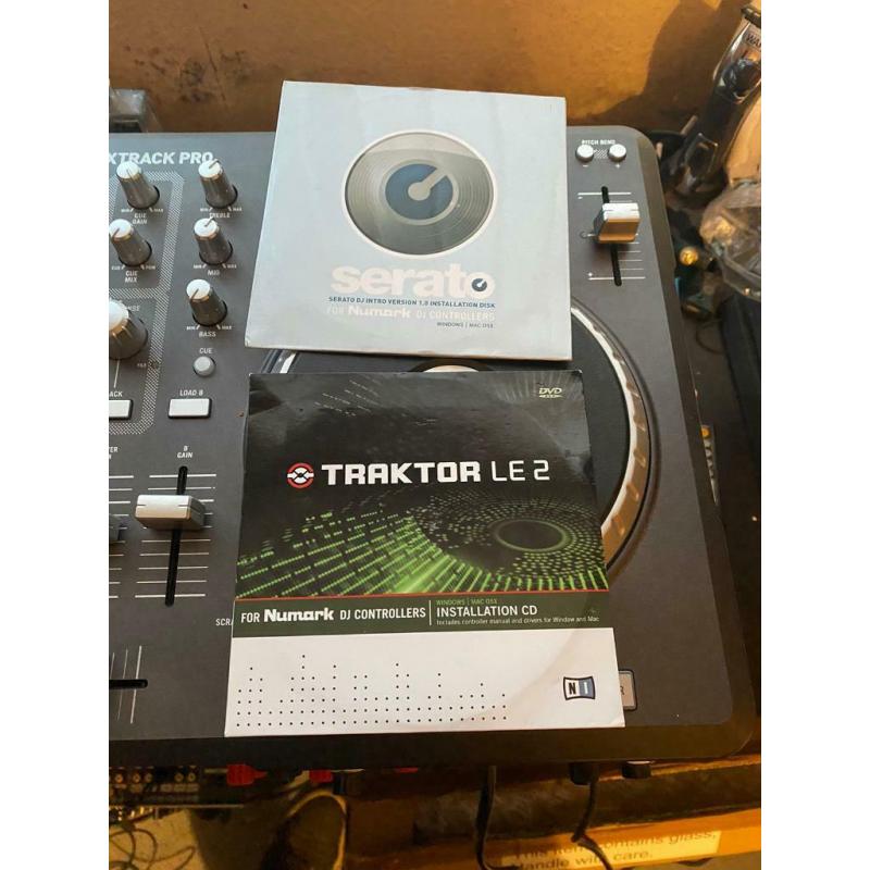 Numark Mixtrack Pro DJ Controller