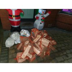 Logs, kidling and fire wood