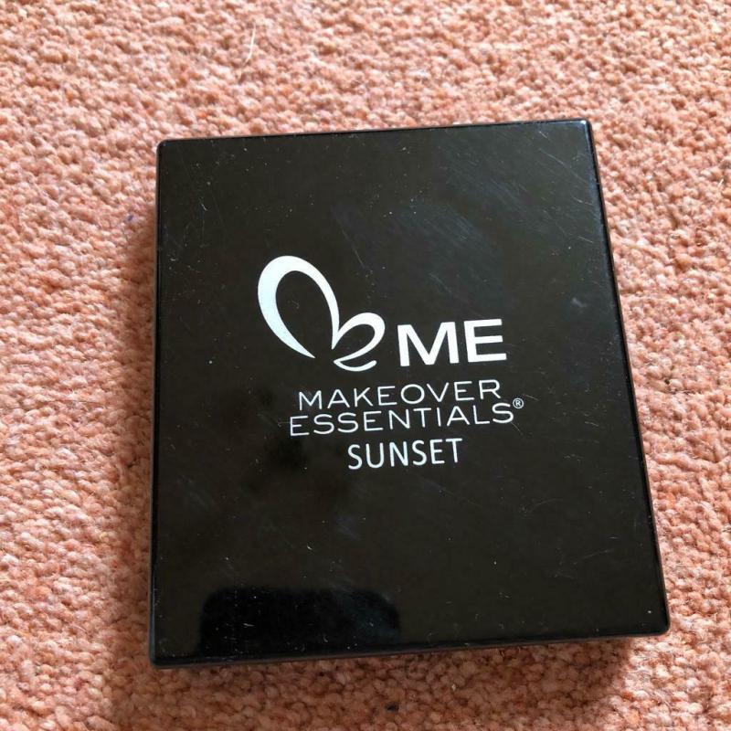 ME Makeover Essentials 24/7 Portfolio Sunset Color Kit Eyeshadow Blusher Lips