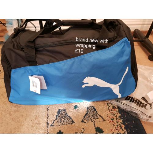 Sports bag by Slazenger