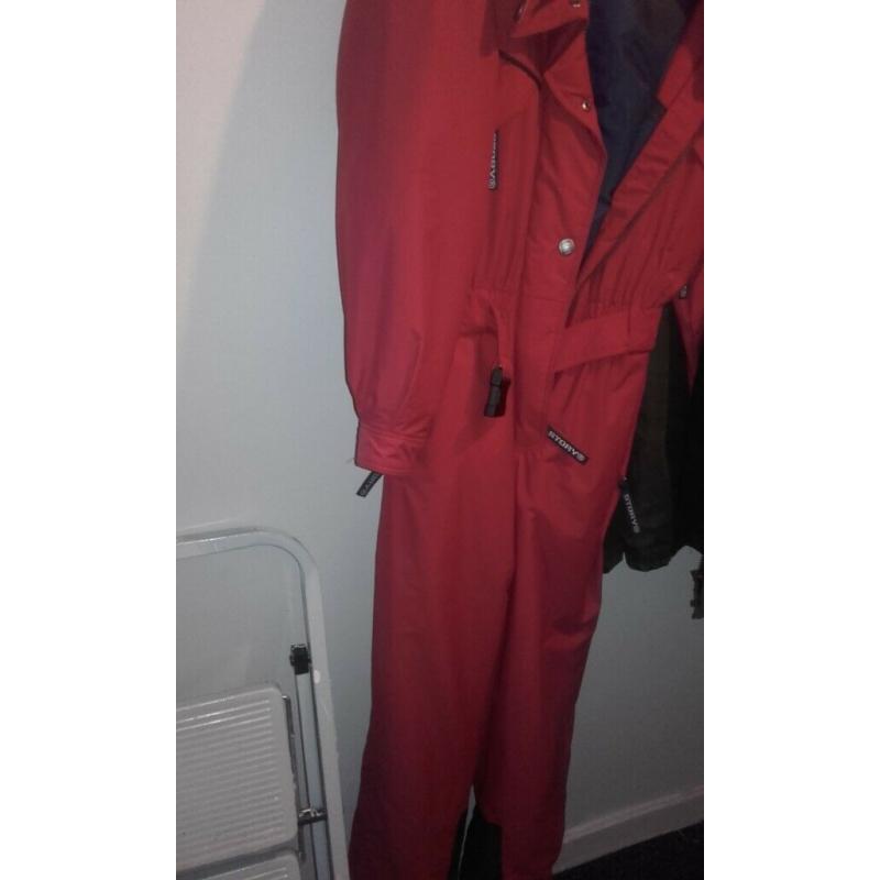 Winter./ ski suit.