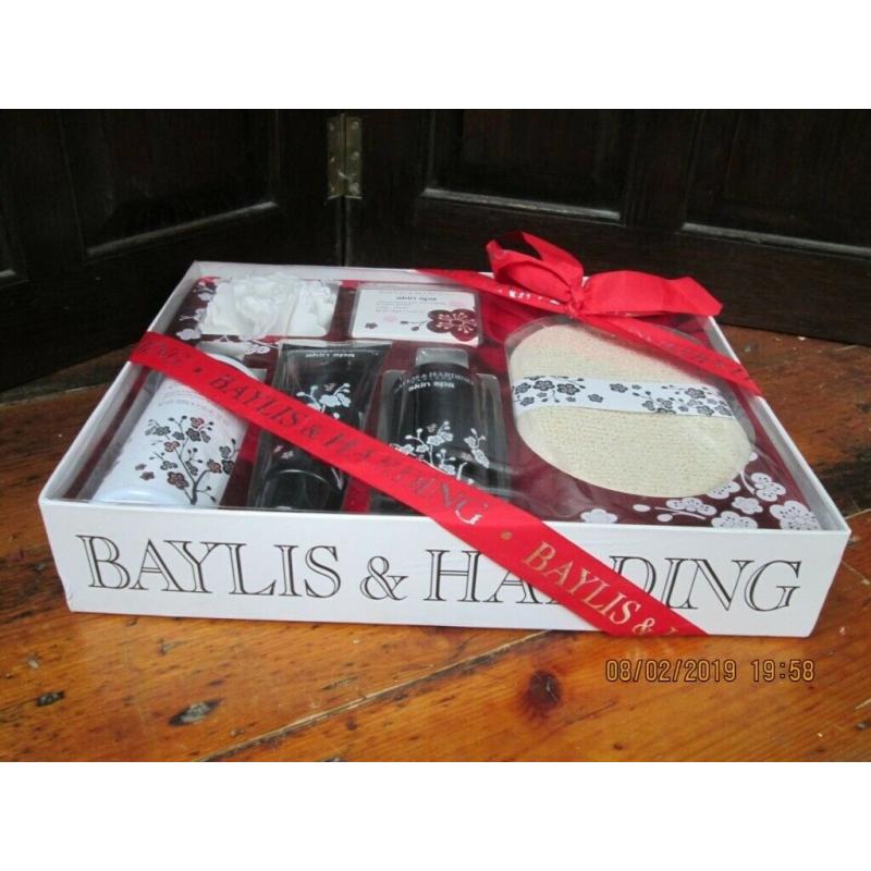 Bayliss & Harding Skin Spar set. Lovely presents. Also Ann Summers set. See info. Offers.