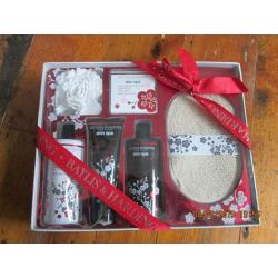 Bayliss & Harding Skin Spar set. Lovely presents. Also Ann Summers set. See info. Offers.