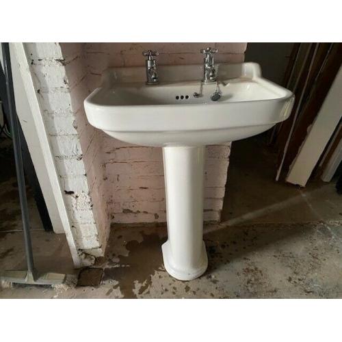 Pedestal Bathroom Sink