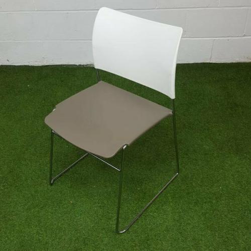 SENATOR HD415 SKID FRAME STACKING CHAIR