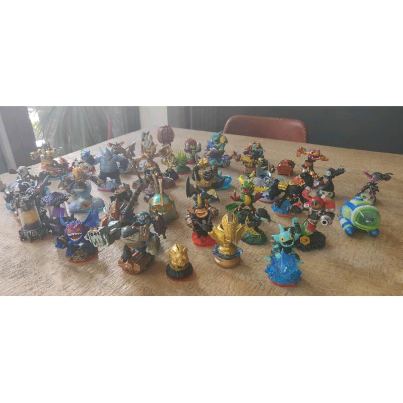 Skylanders figures