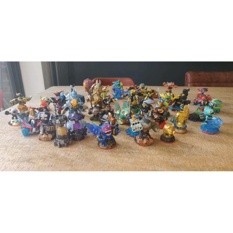 Skylanders figures