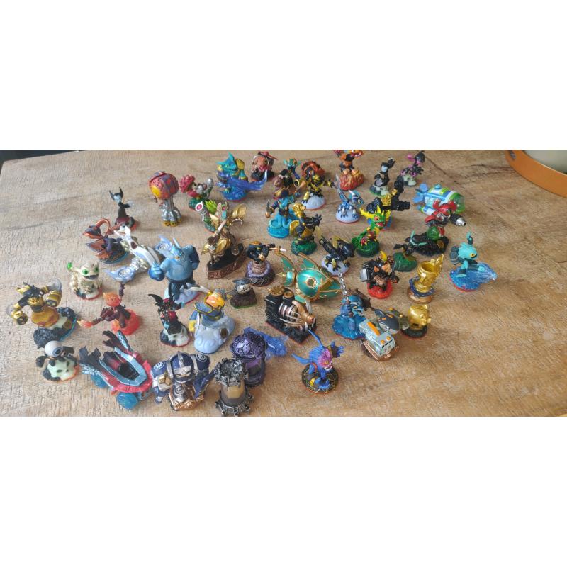 Skylanders figures
