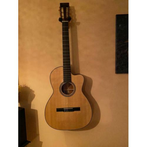 Martin Nylon Classical Guitar Martin 000C12-16E