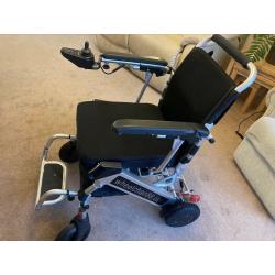 Electric foldable lightweight wheelchair