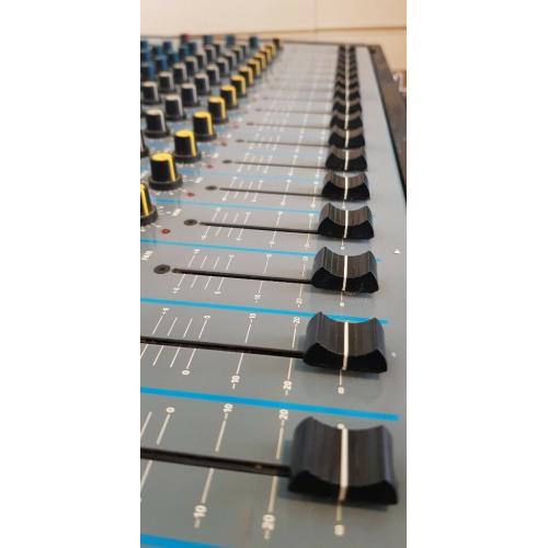 Audio Studio Research 16 Channel Mixing Deck - (Collection Only)