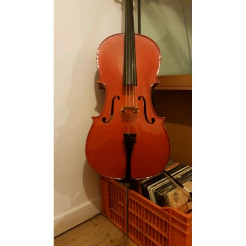 Stentor Student 1 cello