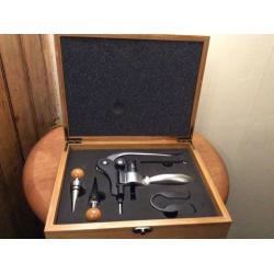 Professional Deluxe corkscrew set Retail Price ?50