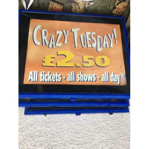 Shops light up signs
