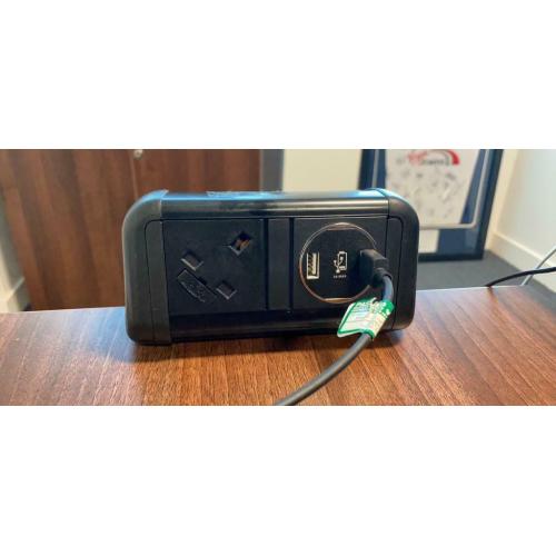 Power charge with twin USB