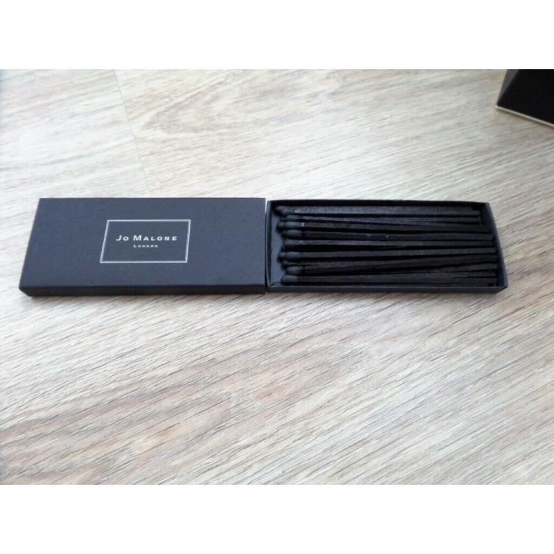 JO MALONE - 8 gift bags, 7 Boxes,ribbons,tissue,1 set of festive baubles,NEW box of long matches
