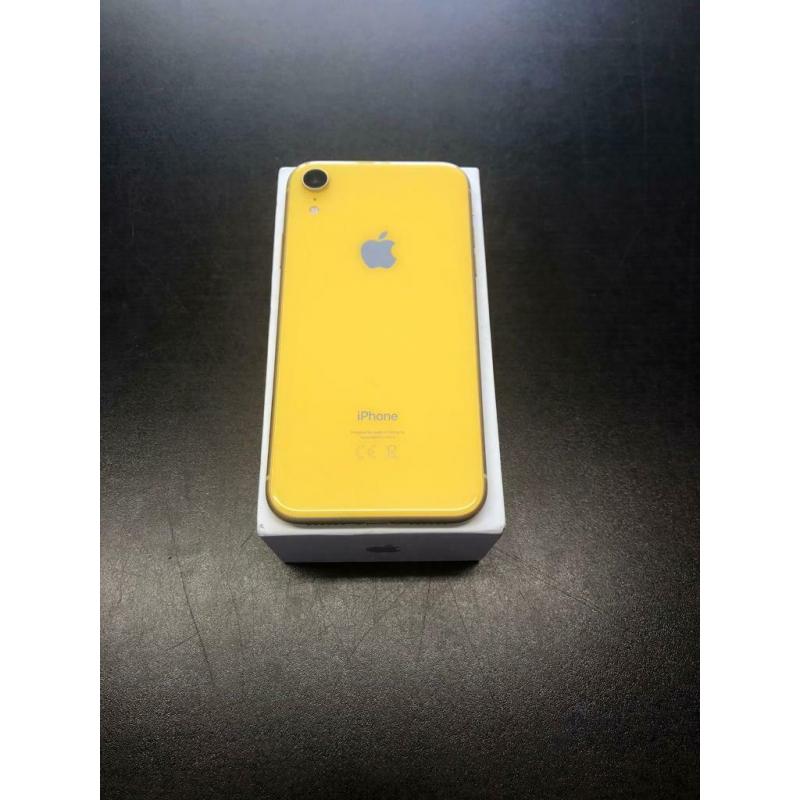 iPhone XR 64gb unlocked mint condition with warranty