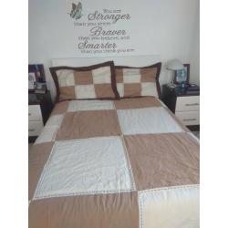 Bed Cover/Throw - Kingsize