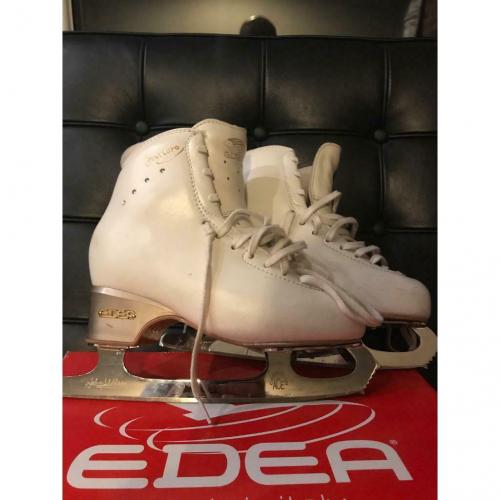 Ice skates