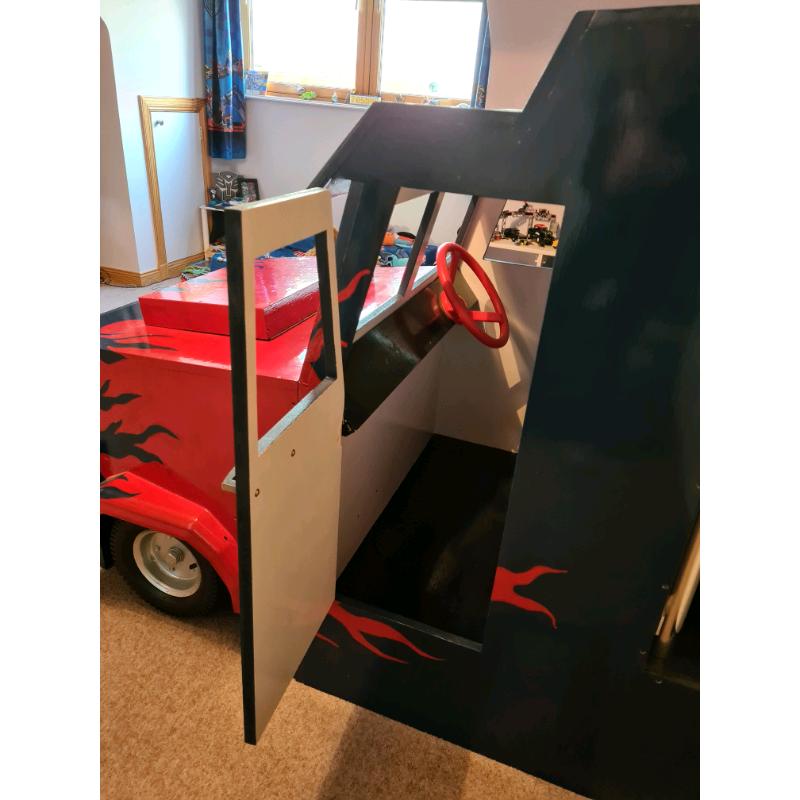 Transformers optimus prime truck bed