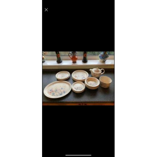 Poole Springtime part dinner service