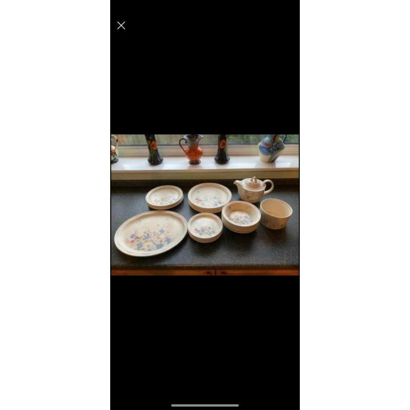 Poole Springtime part dinner service