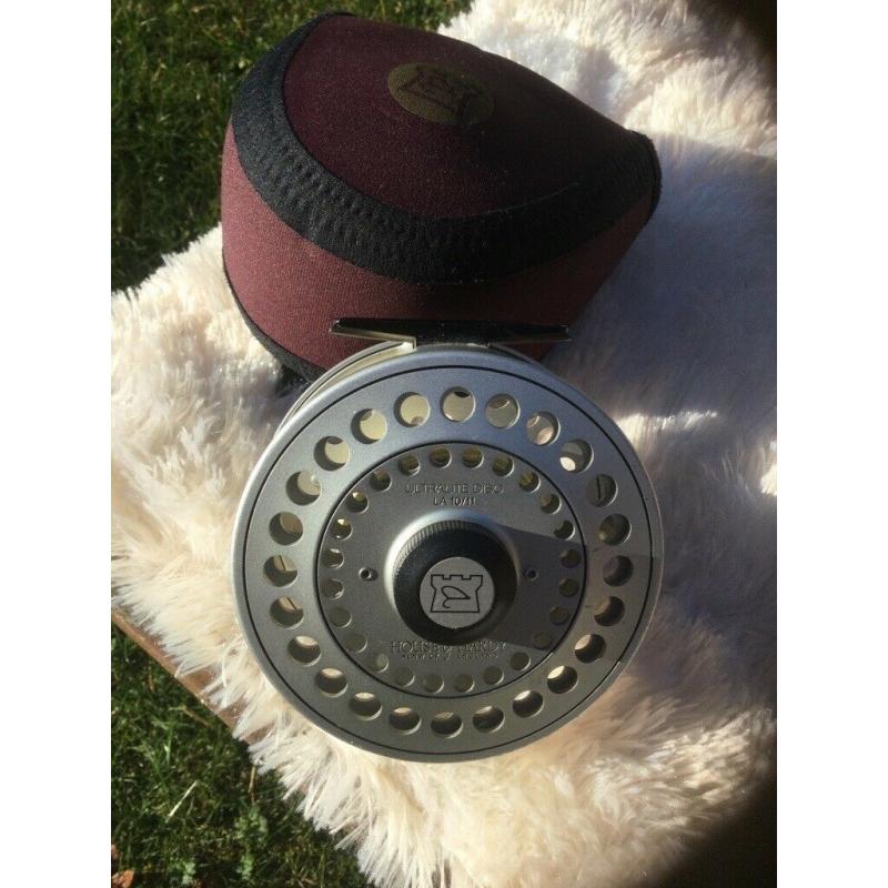 Hardy Ultralite 9/10 # line salmon reel