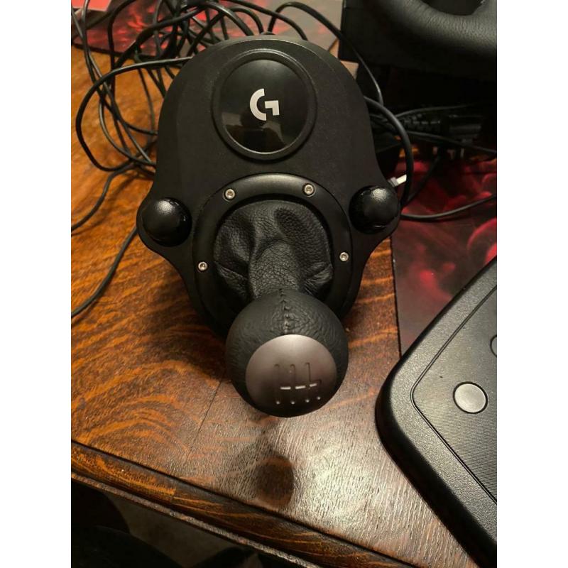 Logitech driving wheel and gearstick