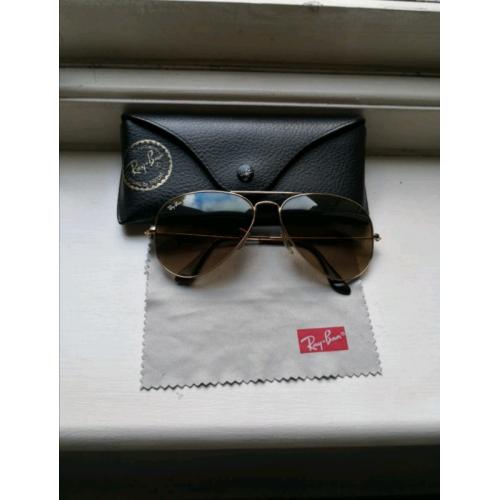 Golden brown Aviator Ray-Ban
