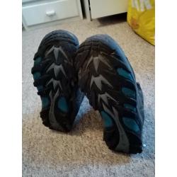 Women's/ ladies hiking boots size 4 (37)