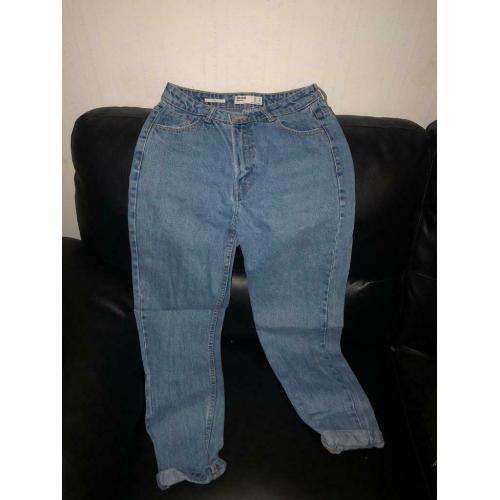 Mom jeans