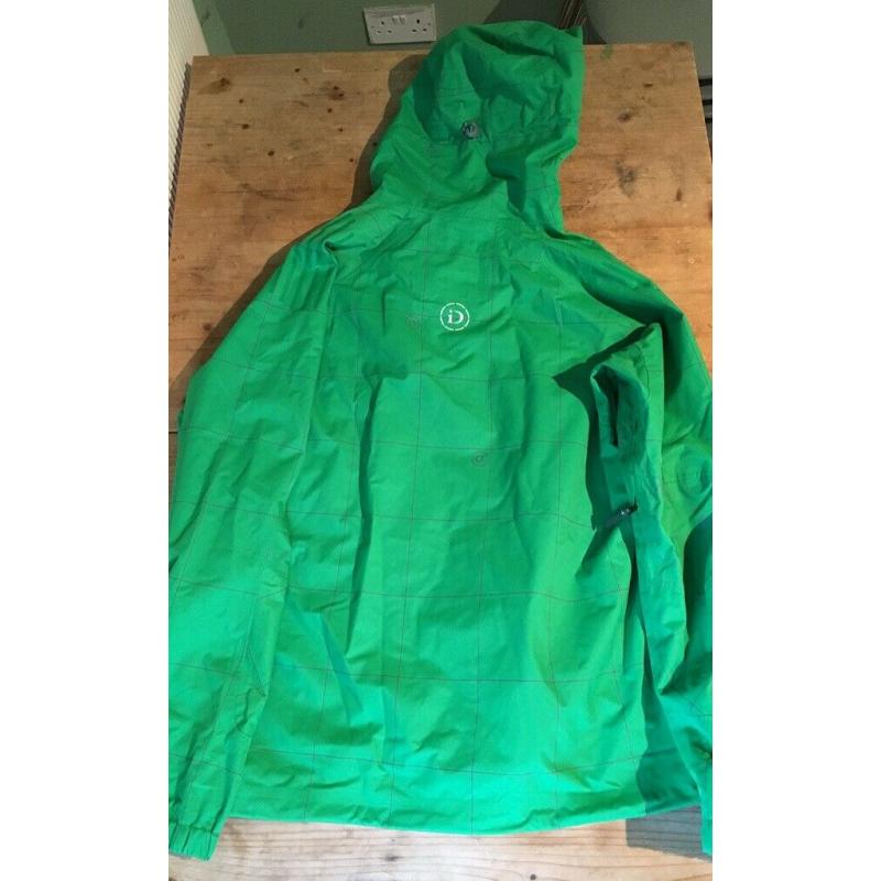 Burton Idiom Continuum Snowboard/Ski Jacket Mens size Large (L) Amazing condition RRP ?550