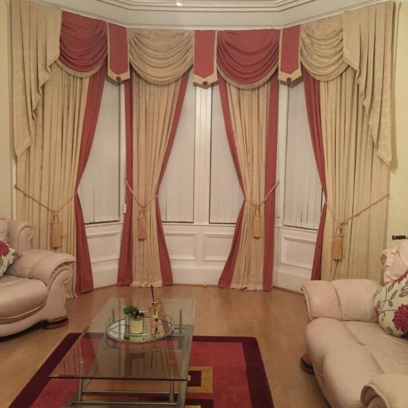 Curtains (swags & Tails)