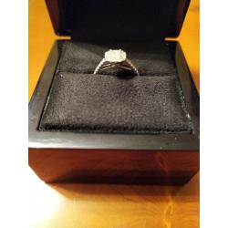 Ladies platinum/diamond engagement/wedding ring set ~ Boxed