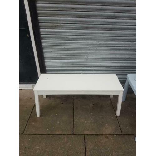 Child play table