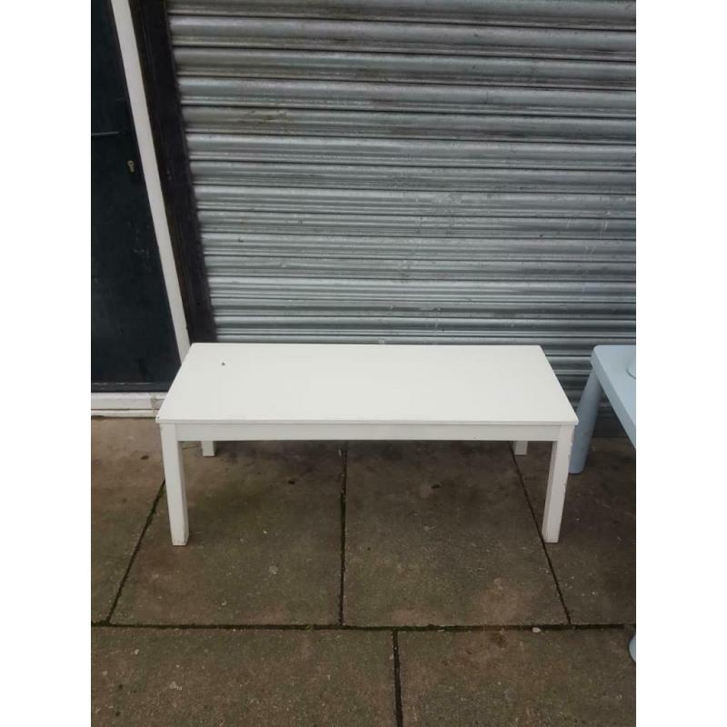 Child play table