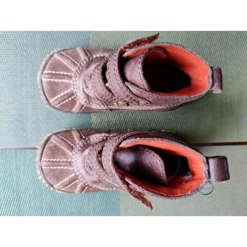 Boy's Boots Leather Brown UK size 7 baby GAP used good condition