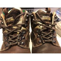 Rockport boots size 8