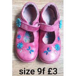 Little girls shoes (2)