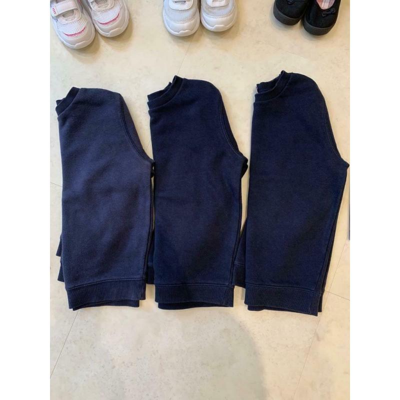 Various PE kit items. Excellent Condition!!